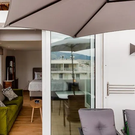 Delimare, Acropolis & Sea View Rooftop, Paleo Faliro Athens